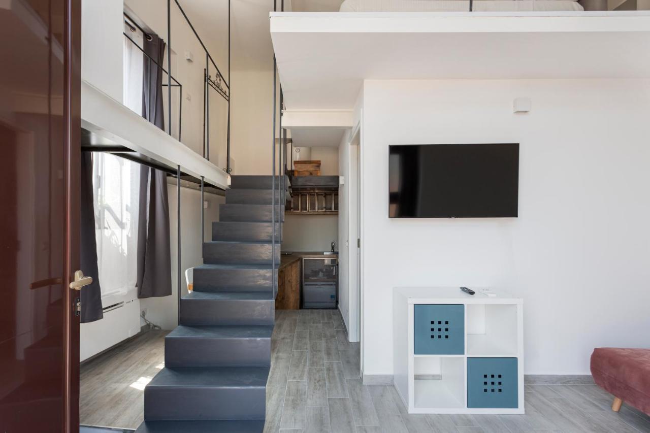 Lofty Loft - Chiese Apartment Milan Bagian luar foto
